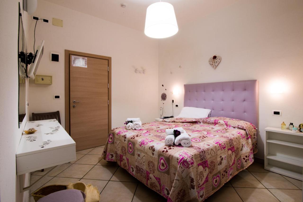 Hotel Caraibi Rimini Esterno foto